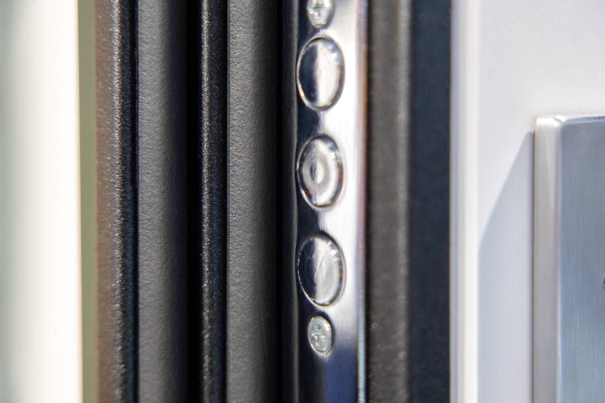 BERSERKER Acoustic 407